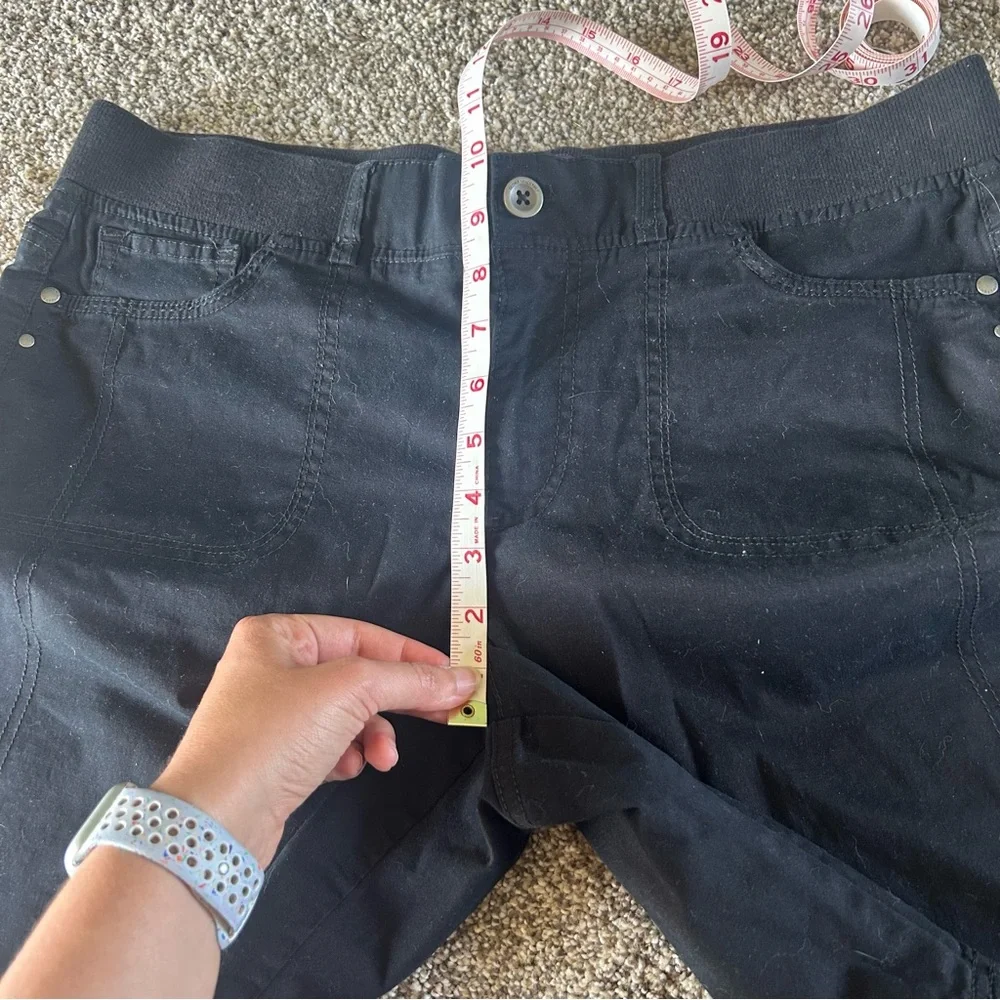 [Gloria Vanderbilt] Black Shorts w Elastic Waist